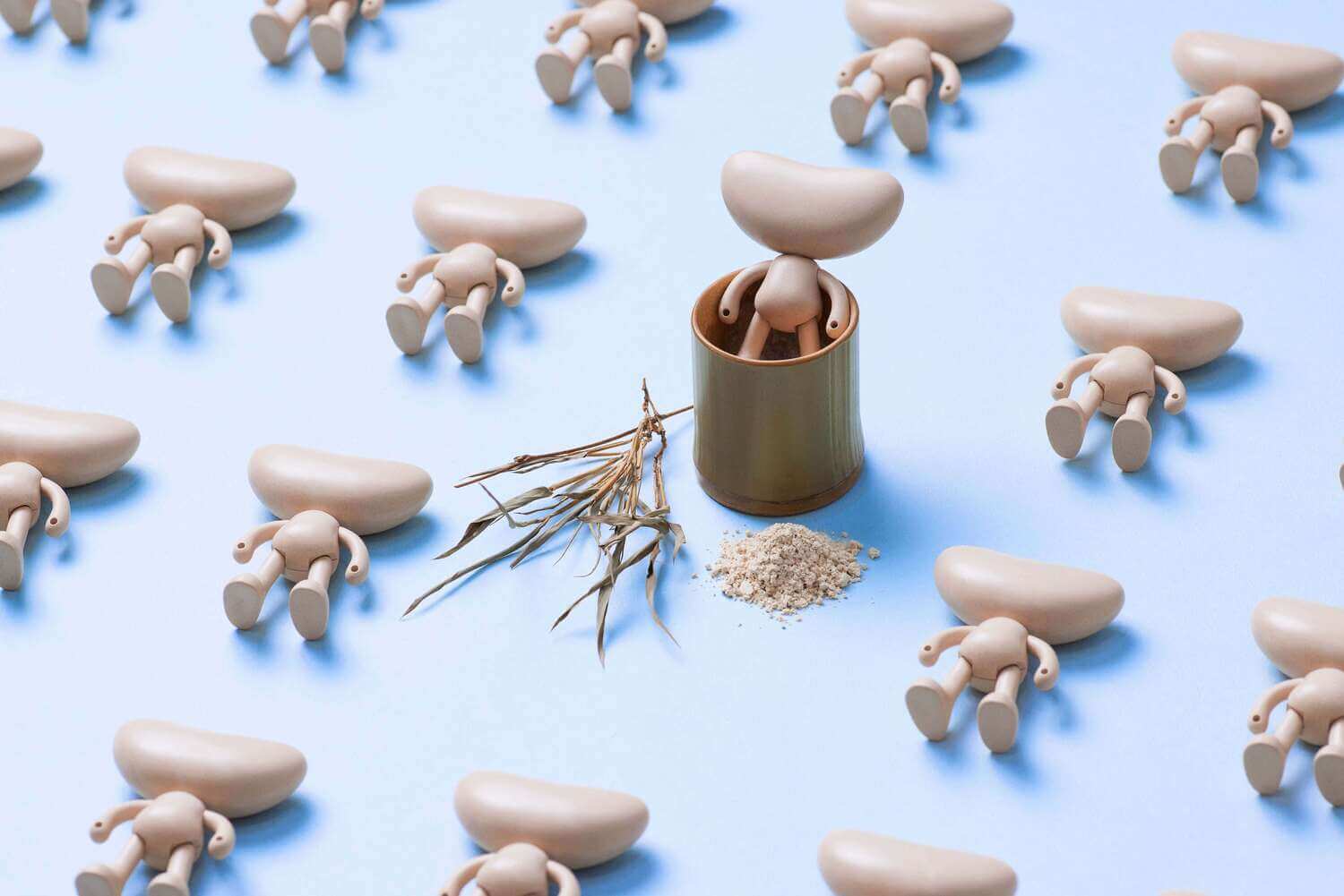 2023 年以「為地球減重」為發想，推出端午 Q Brick 鹼粽款，首度將樹脂材質改以竹纖維製作，並採無漆料油墨、原色質感呈現，讓節慶贈禮不再只是分享祝福，也是為地球的一種守護。